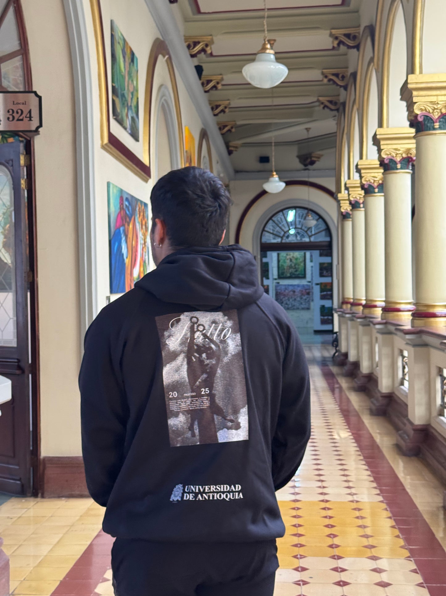 Hoodie 3